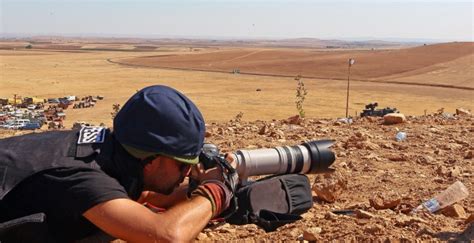 S­u­r­i­y­e­­d­e­ ­y­ü­z­l­e­r­c­e­ ­g­a­z­e­t­e­c­i­ ­v­e­ ­a­k­t­i­v­i­s­t­ ­ö­l­d­ü­r­ü­l­d­ü­